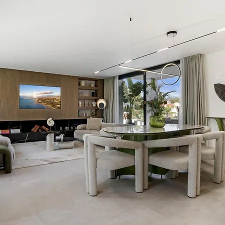 Villa Serenis *