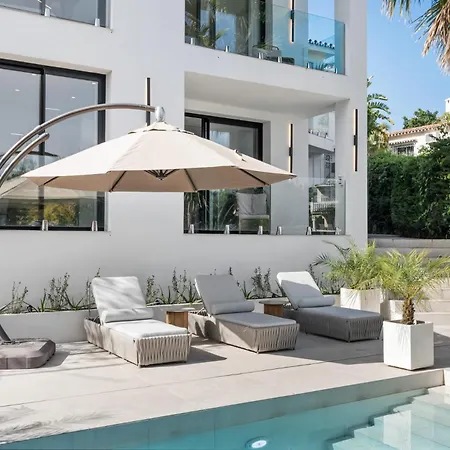 Serenis Villa